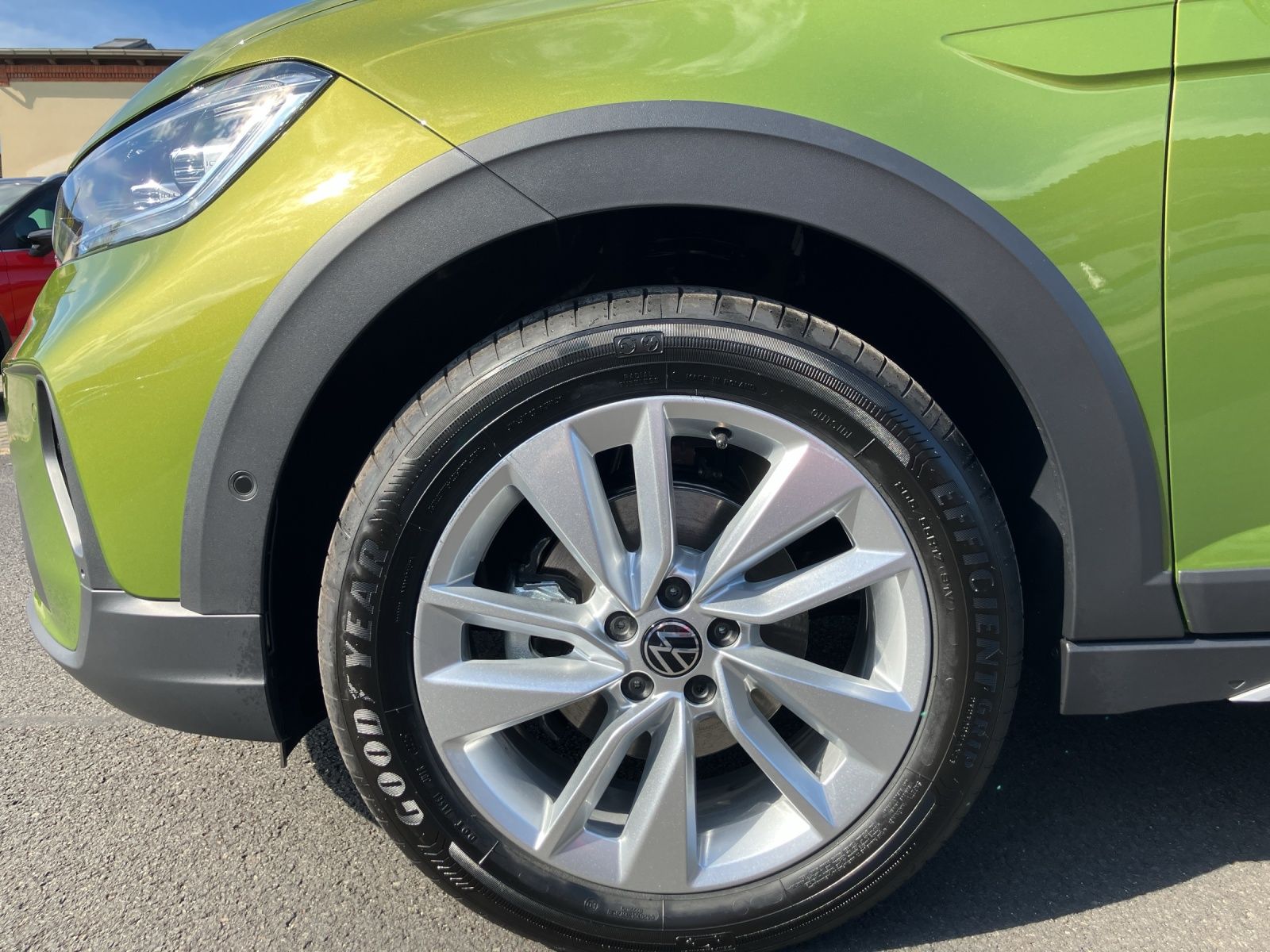 Fahrzeugabbildung Volkswagen Taigo Energy LED DAB ACC