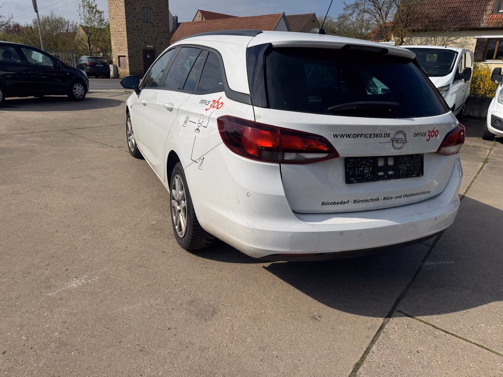 Opel Astra K Sports Tourer Edition  MOTORSCHADEN