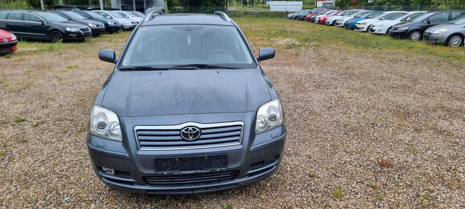 Toyota Avensis Kombi 2.2 D-CAT Executive