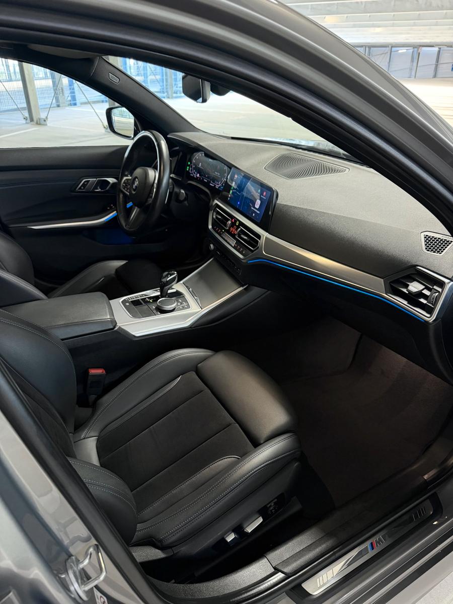 BMW 330e M Sport | Individual | 19" | Laser | HUD