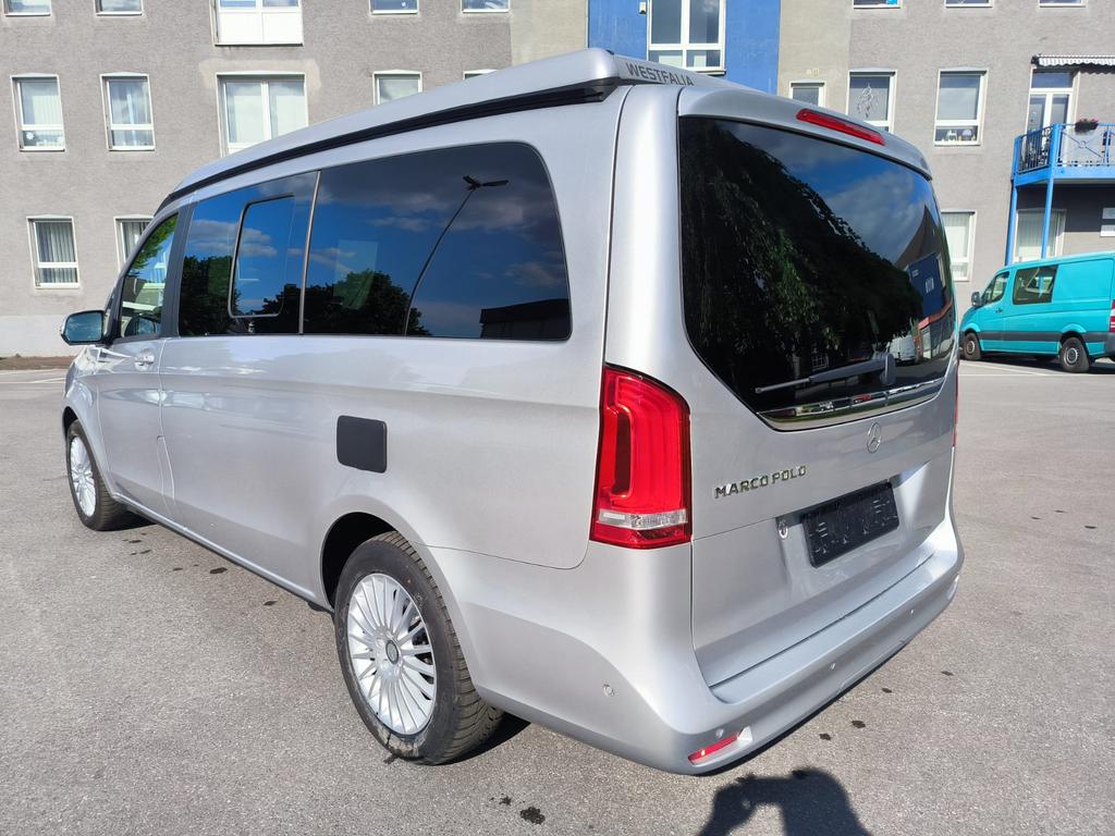 Mercedes-Benz V 220
