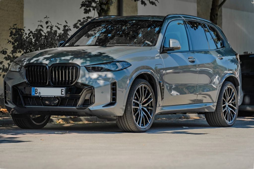 Image of BMW X5