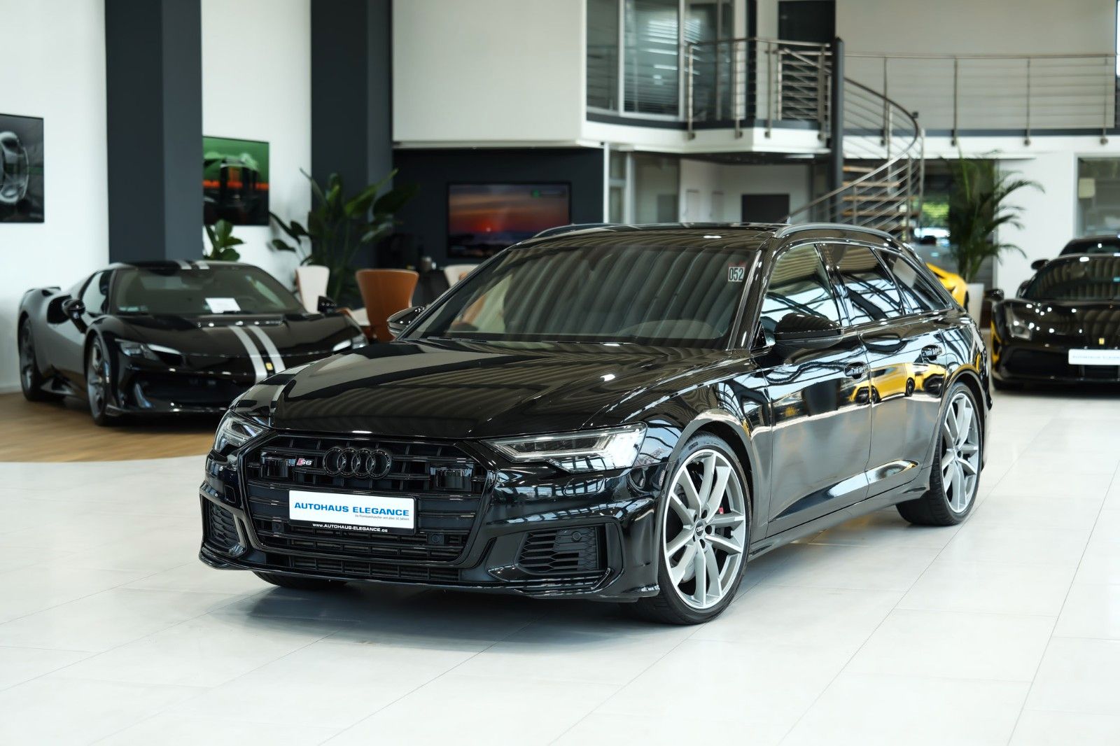 AUDI S6 Avant qu *MATRIX-HD*HUD*LUFTFED.*PANO*B/O*TV*