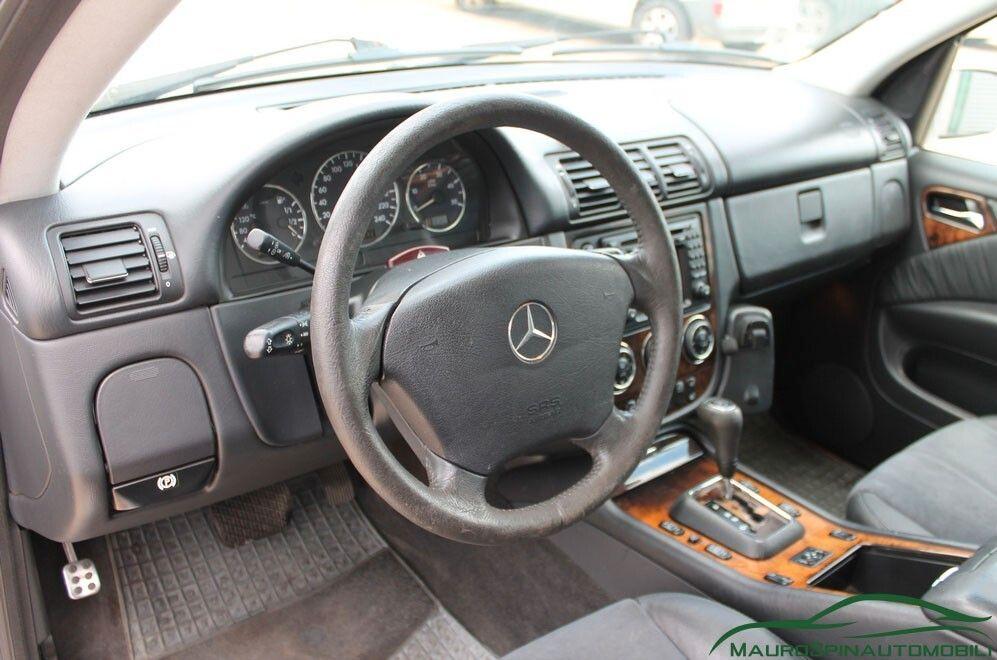 Mercedes-Benz ML270 2005 — photo 11