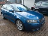 Audi A3 2.0 FSI Ambition Klimatronic TÜV AU neu - Audi A3 aus 2003: 2.0