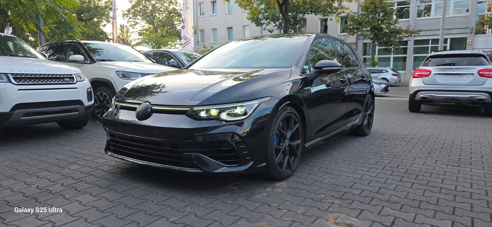 Volkswagen Golf 2.0 TSI OPF DSG 4MOTION R foto 3