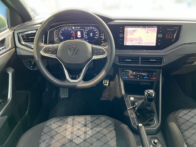 Fahrzeugabbildung Volkswagen Taigo 1.0 TSI R-Line BEATS GJR IQ.LIGHT NAVI