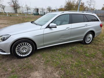 Mercedes E 220 - 7