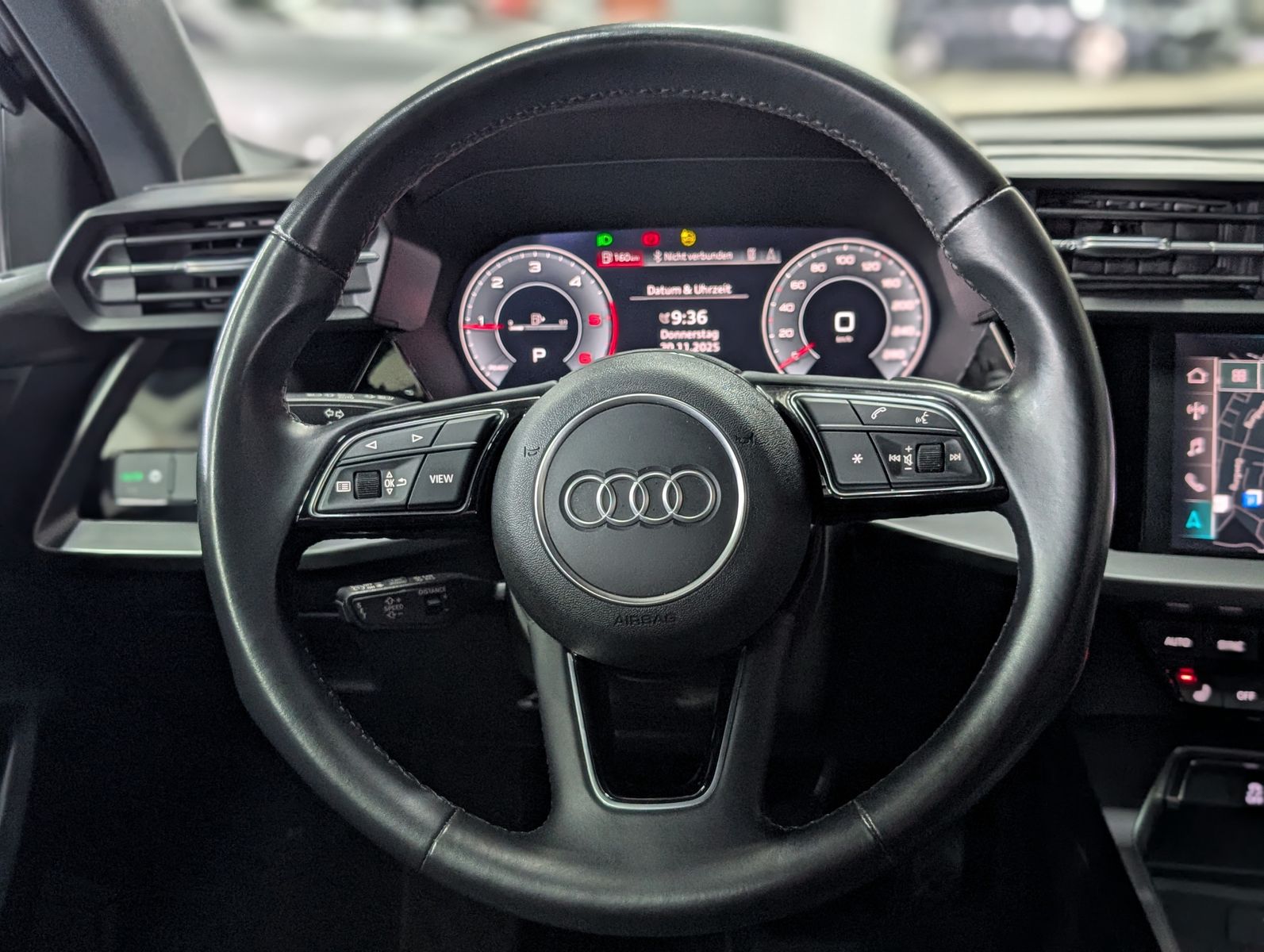 Fahrzeugabbildung Audi A3 30 TDI S-Line VIRT KAM LED SHZ APP NAVI 17"