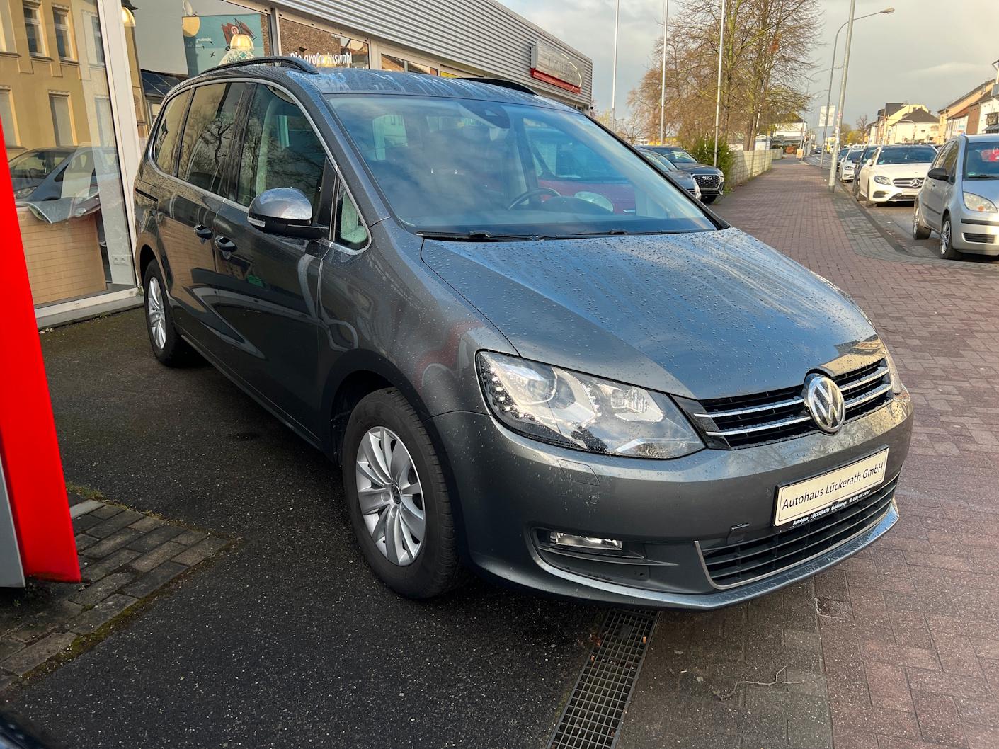 Volkswagen Sharan 2.0 TDI DSG Comfort