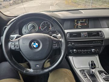 BMW 525 - 12