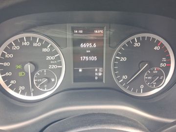 Mercedes Vito - 10
