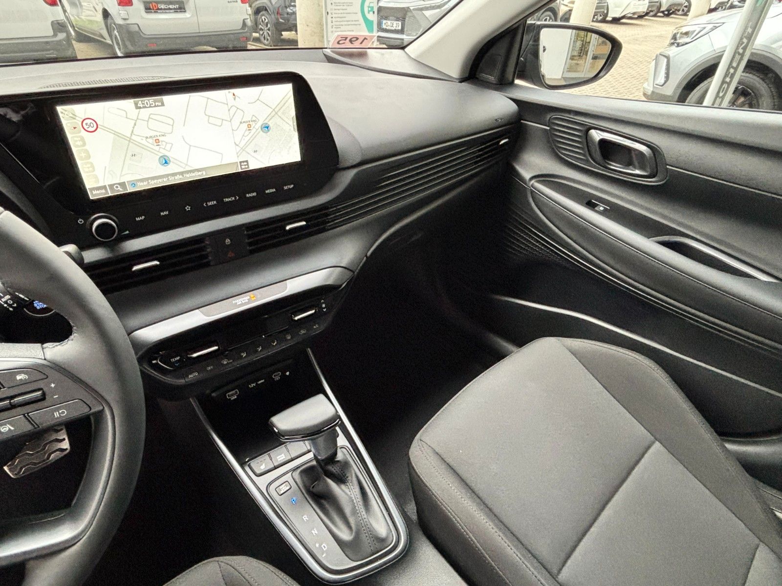 Fahrzeugabbildung Hyundai BAYON 1.0 Trend AT 100PS Navi/Kamera/SHZ!