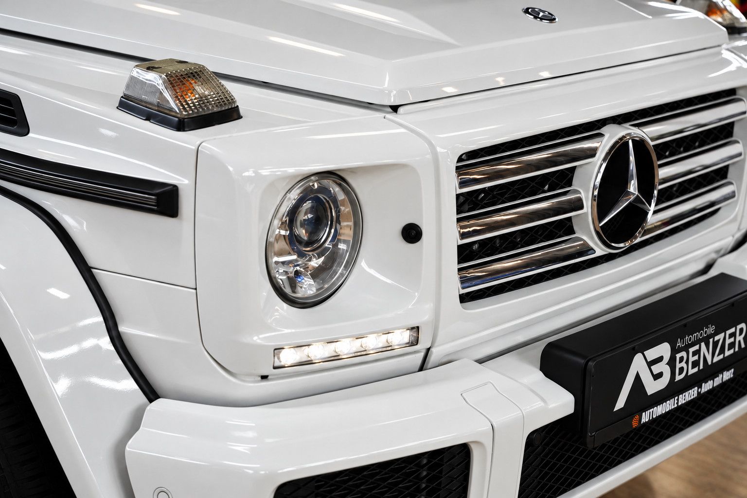 Fahrzeugabbildung Mercedes-Benz G 350 d*AMG*S-Dach*HarmanKardon*Memory*Sitzklima