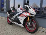 Aprilia RSV4 1100 Factory - TOP - Speed White - Angebote