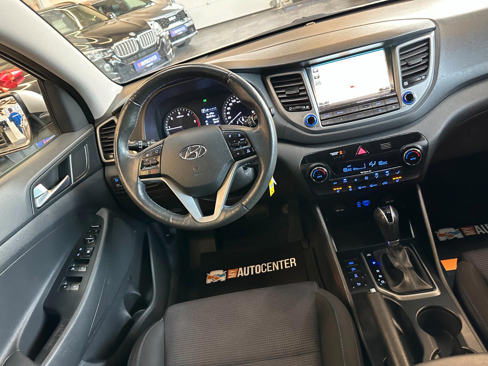 Hyundai Tucson Intro Edition 4WD *NAVI*TEMPOMAT*KLIMA*