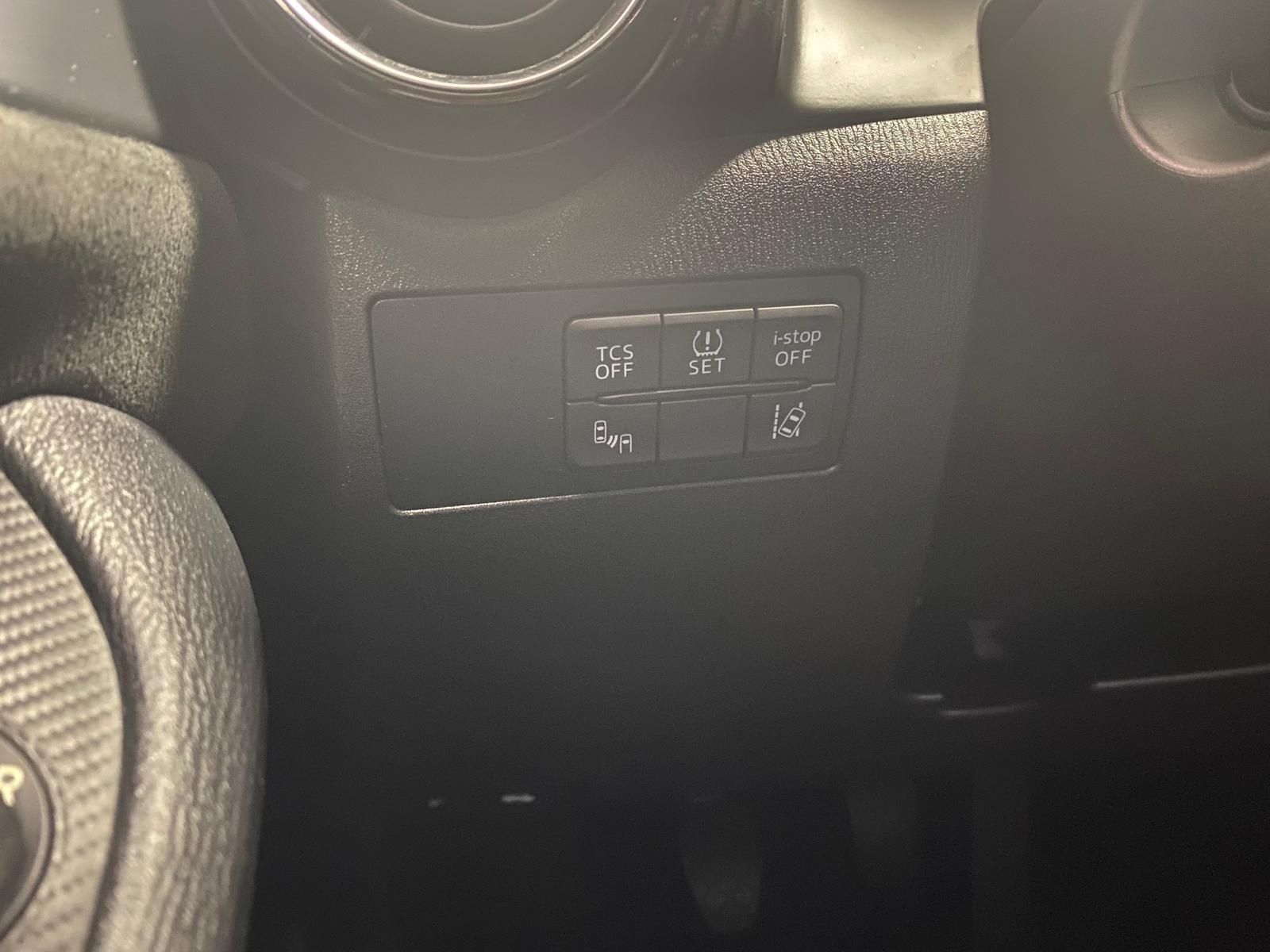 Fahrzeugabbildung Mazda CX-3 SPORTSLINE 4x4+ACC+RFK+BOSE SOUND+SHZ+HEADU