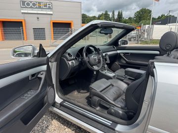 Audi A4 - 12