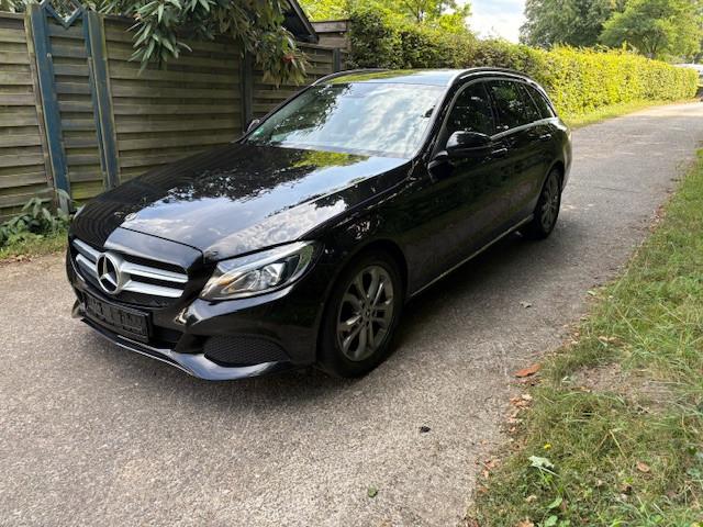 Mercedes-Benz C 220 C -Klasse T-Modell C 220 T BlueTec / d AHK