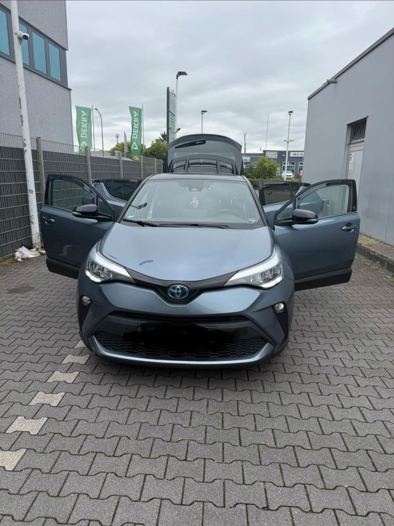 Image of Toyota C-HR