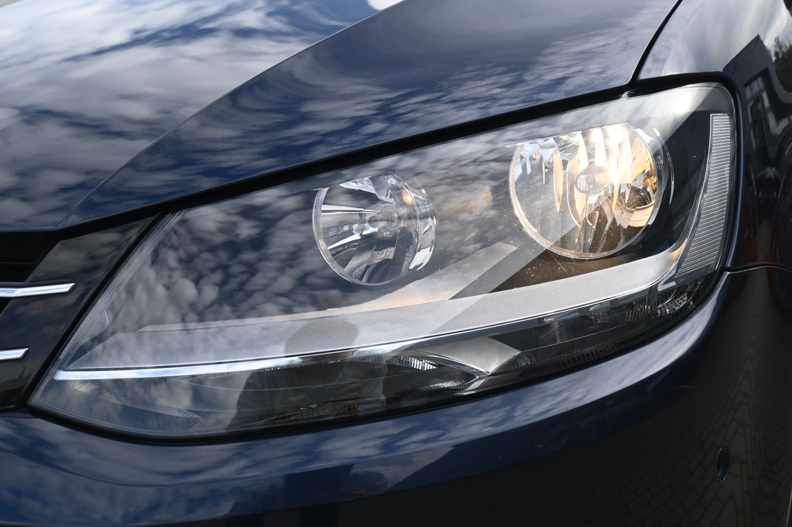 Fahrzeugabbildung Volkswagen Sharan Comfortline BMT/Start-Stopp