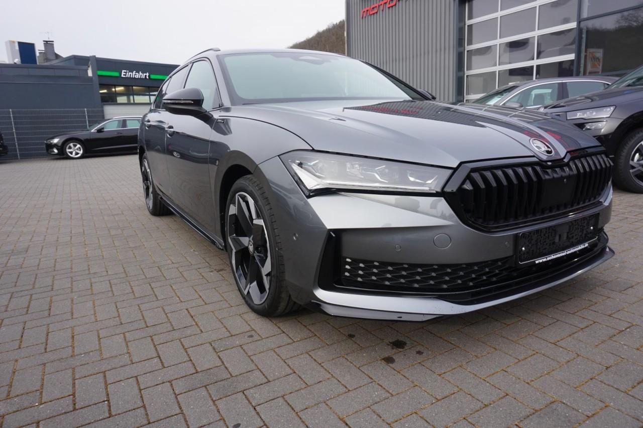 Skoda Superb Combi 2.0 TDI DSG 4x4 Panorama Leder 360 