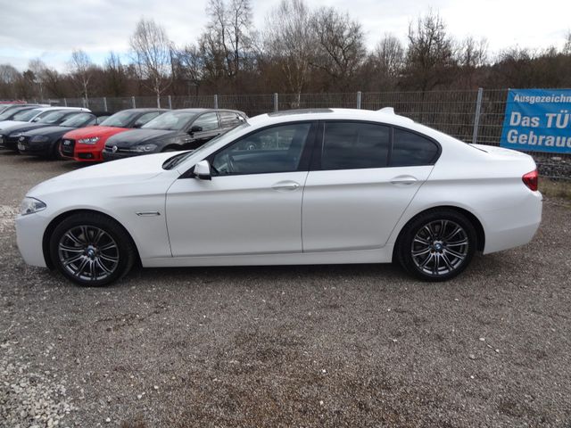Fahrzeugabbildung BMW 535d xDrive/M-Sportpaket/HUD/GSD/Leder/Kamera/