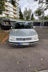 Volkswagen Verkaufe gepflegten VW Golf IV  1.6 Benzi... - Volkswagen Golf aus 2000: Iv