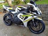 Honda CBR1000RR - HONDA 2006 CBR1000RR