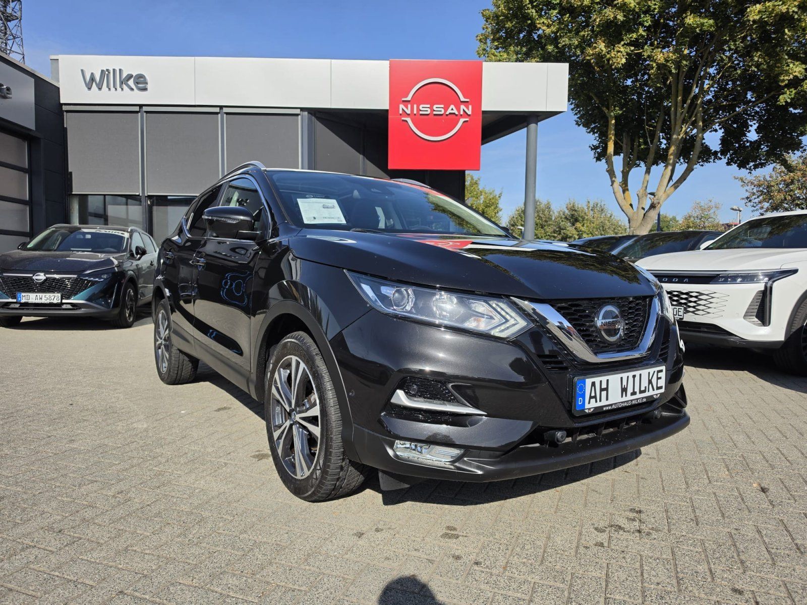 Nissan Qashqai 1.3 DIG-T N-Connecta/Navi/Sitzheizung imagem 2