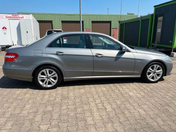 Mercedes E 200 - 8