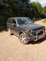 Lada Urban 4x4 Plus 4x4 Plus - Lada aus 2017