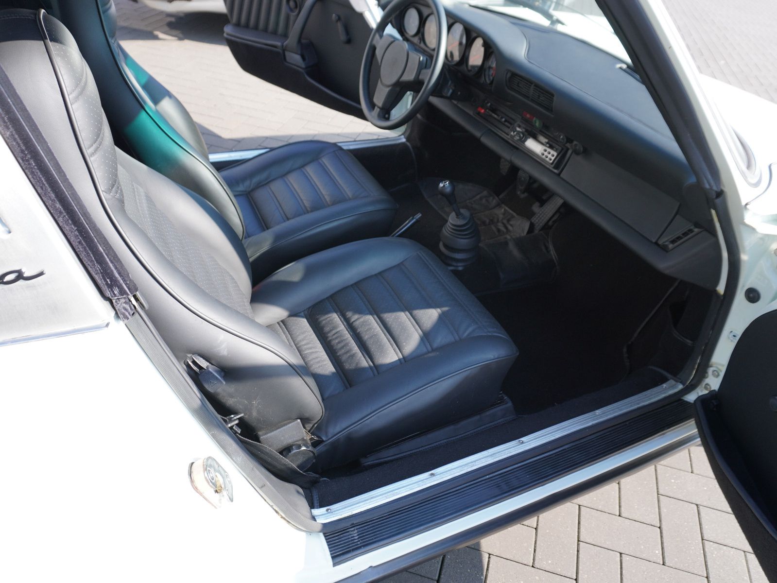 Fahrzeugabbildung Porsche 911 SC Targa