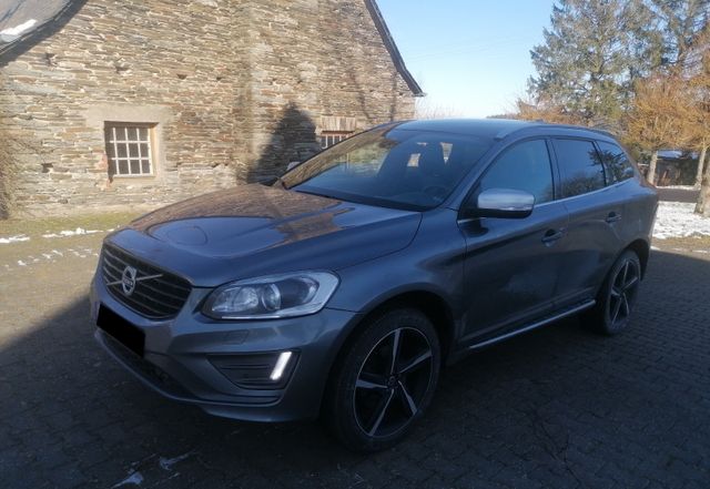 Volvo XC60 D5 AWD R-Design Xenon 20 Zoll