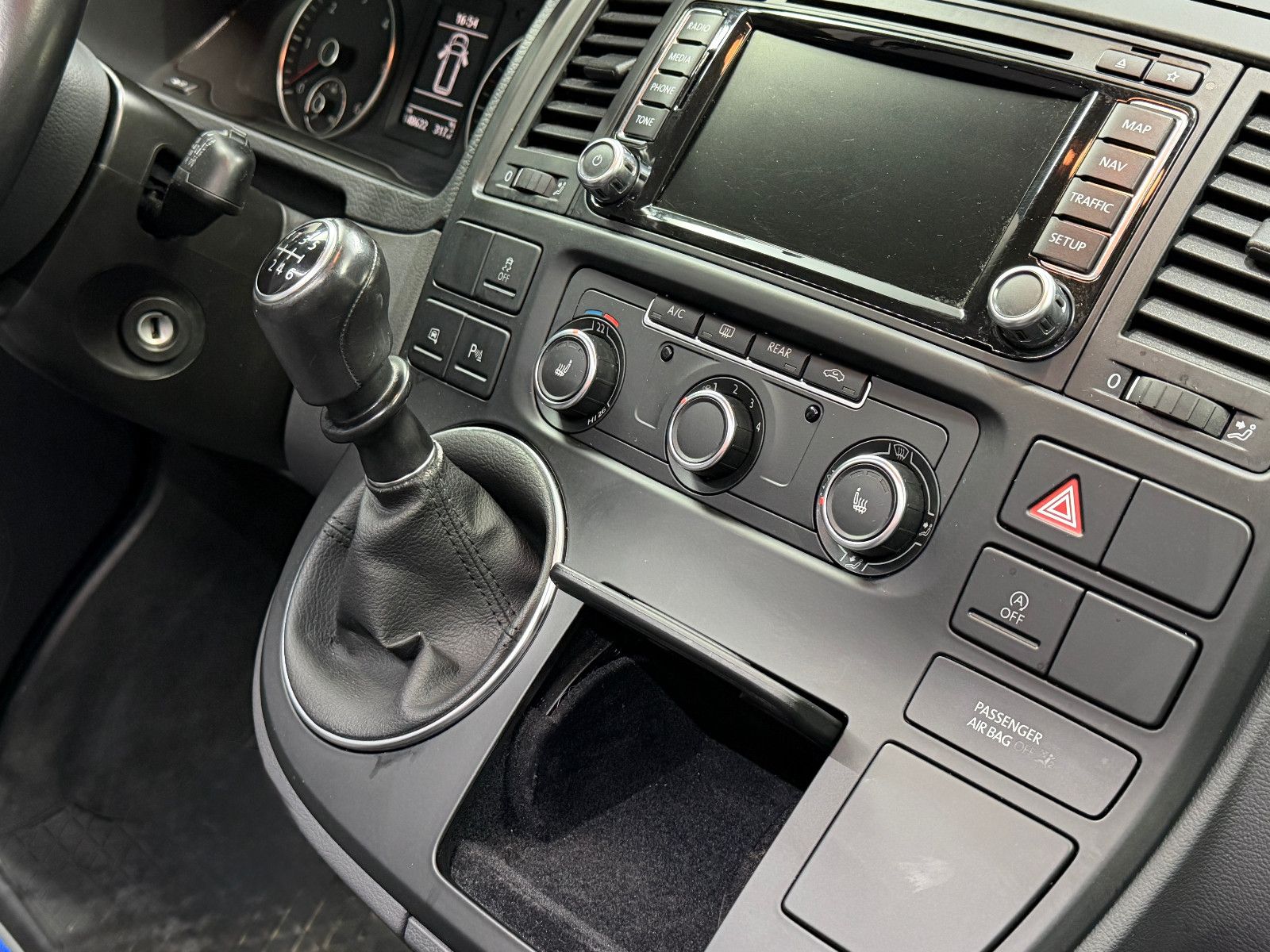 Fahrzeugabbildung Volkswagen Volkswagen T5 Multivan Comfortline 4Motion