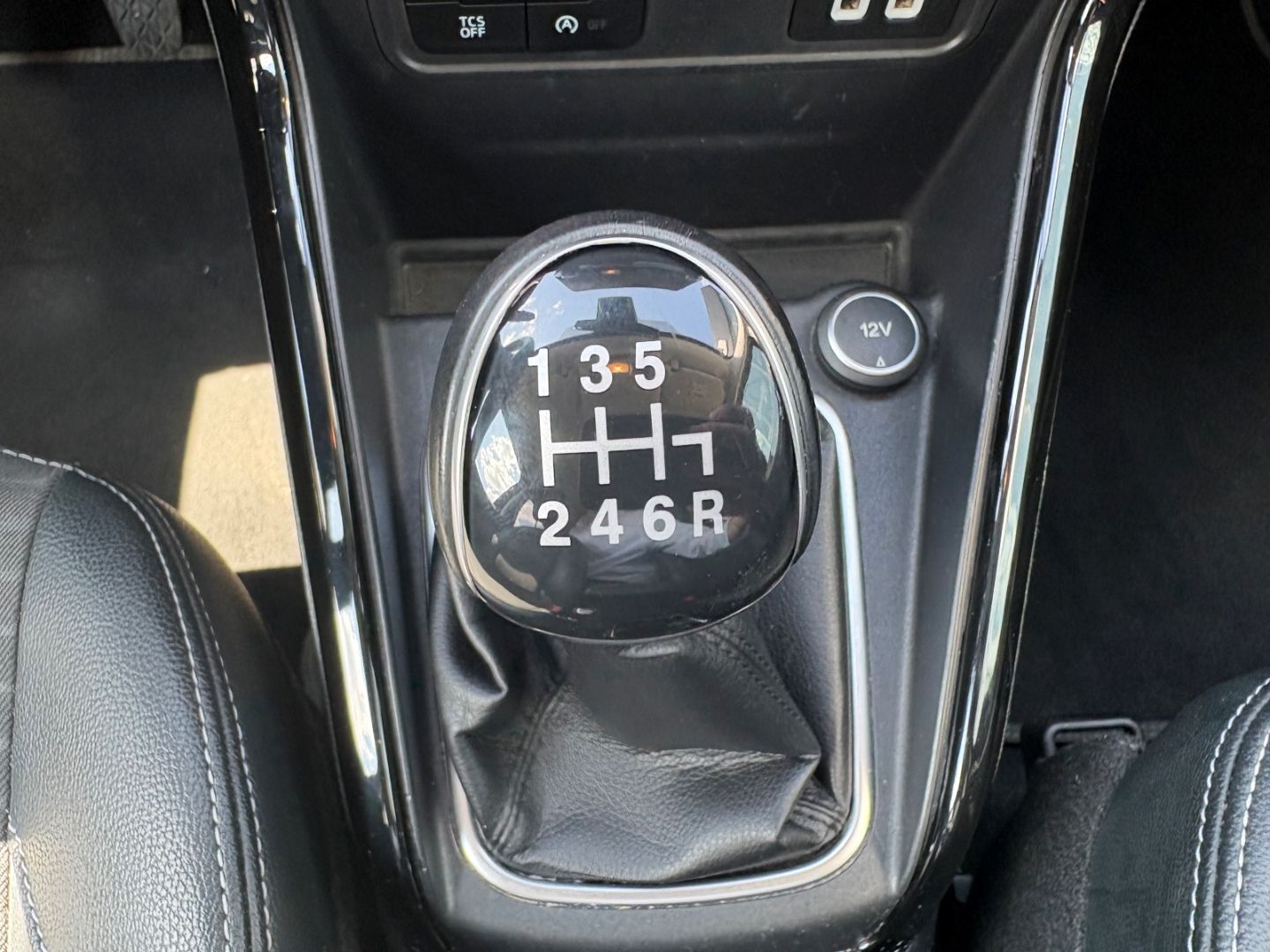 Fahrzeugabbildung Ford EcoSport Titanium Kamera SHZ Navi Klima Tempomat