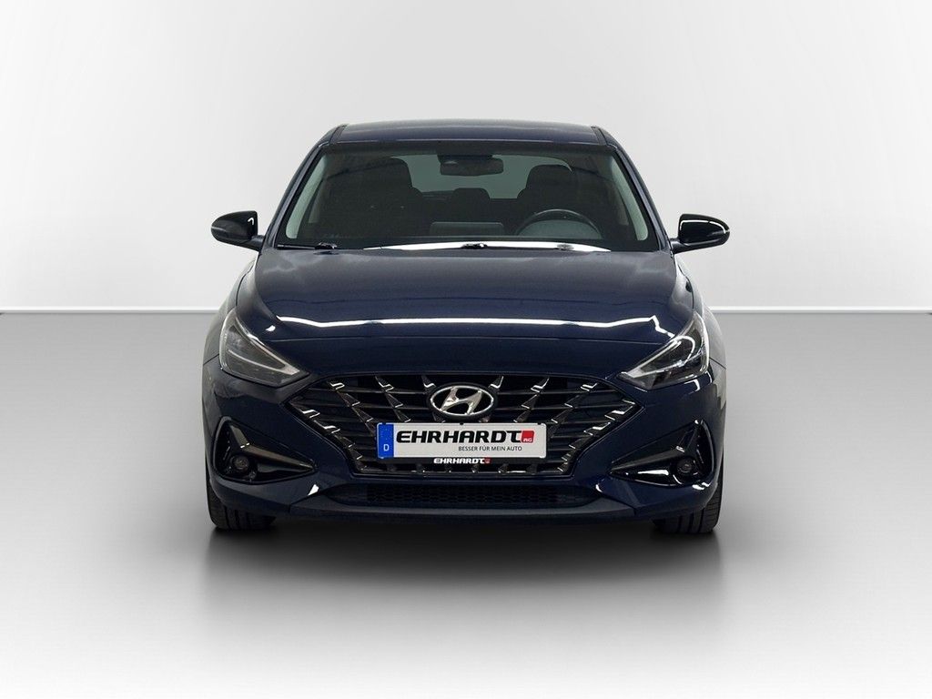 Hyundai i30 1.5 Intro Edition LED*NAV*SHZ*PDC*TEMPO*KAME imagem 2
