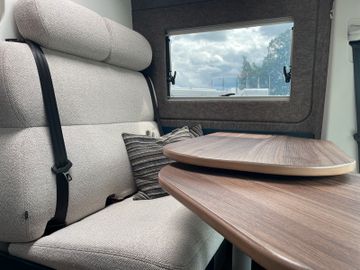 HYMER  ERIBA  HYMERCAR ERIBA Car 600 Automatik  KLIMAAUTOMATIK NAVI ALU