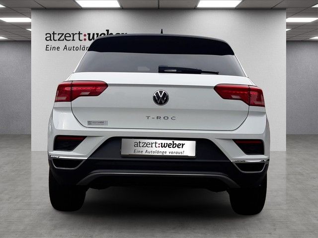 Fahrzeugabbildung Volkswagen T-Roc Style 1.5TSI Navi LED Kamera eleHeck 17"