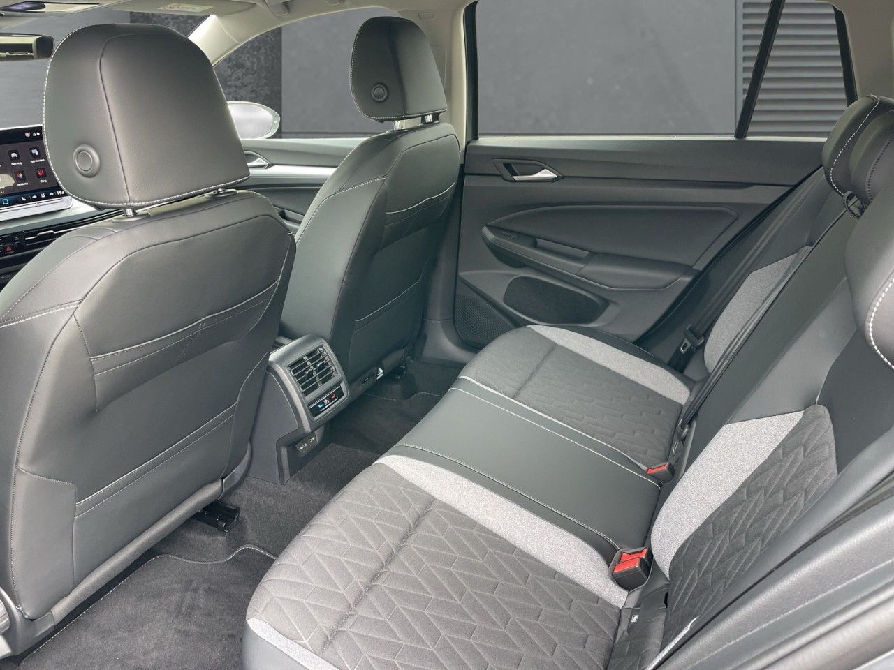 Volkswagen Golf - Bild 10