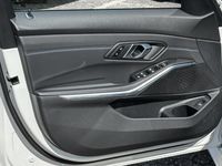 BMW 318 - Vorschau Bild 17