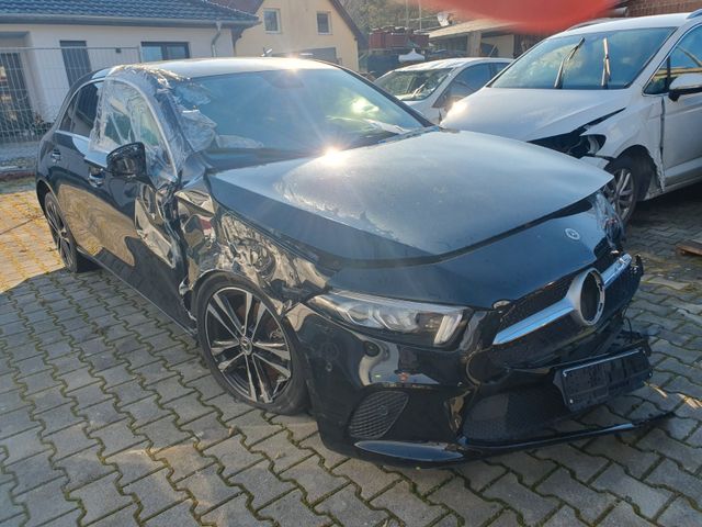 Mercedes-Benz A 220 A -Klasse A 220 Edition