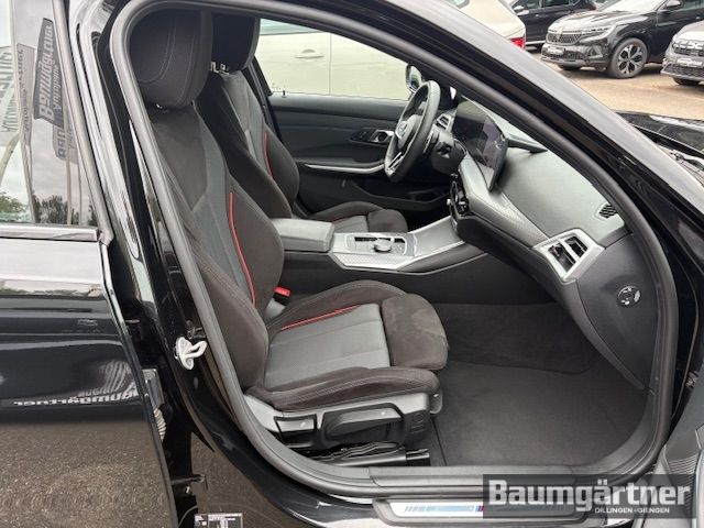 Fahrzeugabbildung BMW 330 i xDrive M-Sport Touring Kamera/ACC/Sitzh.