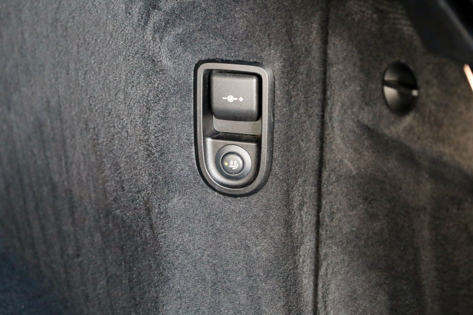 Fahrzeugabbildung BMW 530d xDrive Touring M Sport PanDach,HUD,el.AHK