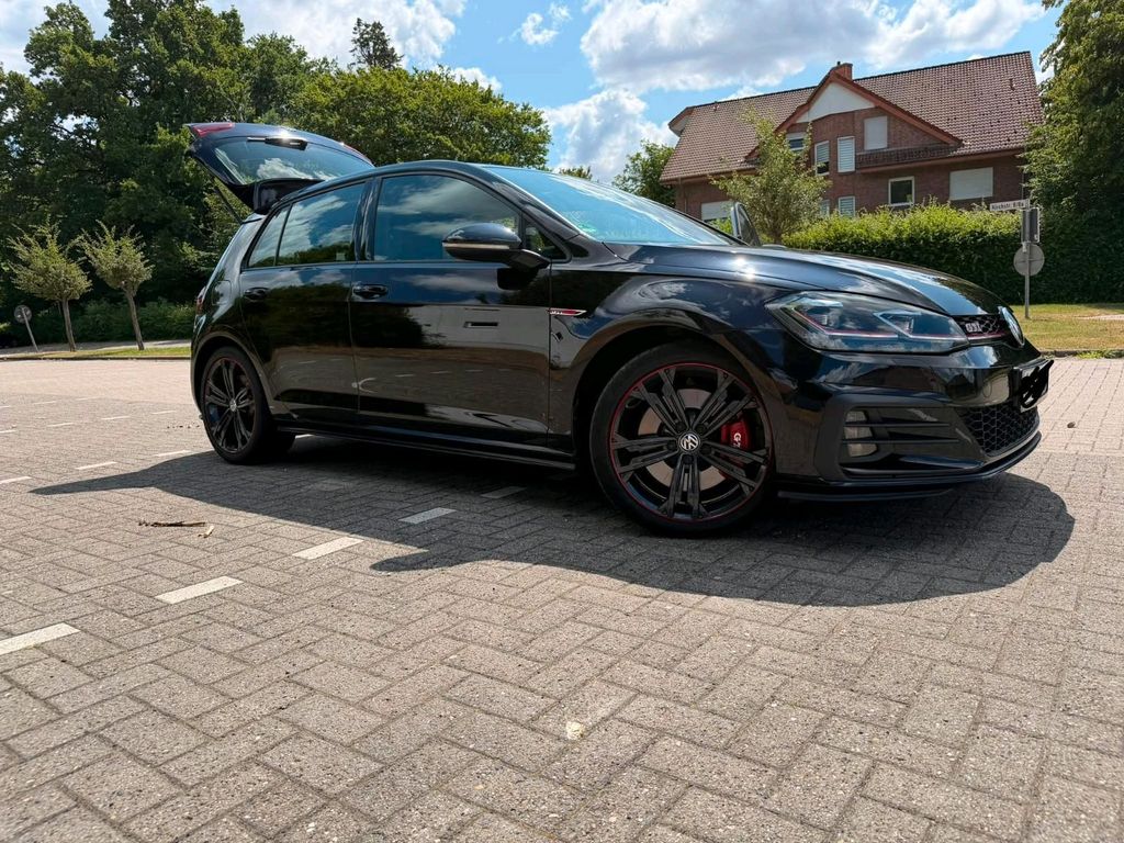 Image of Volkswagen Golf