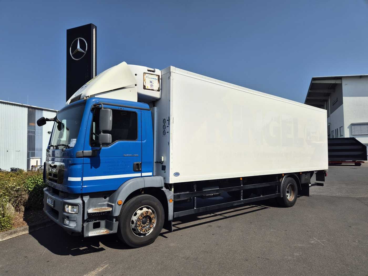 Fahrzeugabbildung MAN TGM 18.290 4x2 LL Carrier Supra 950Mt LBW