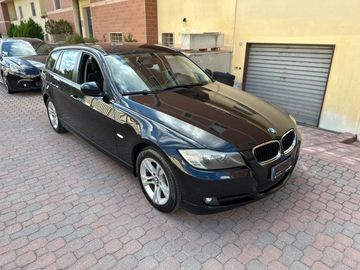 BMW 318 - 4