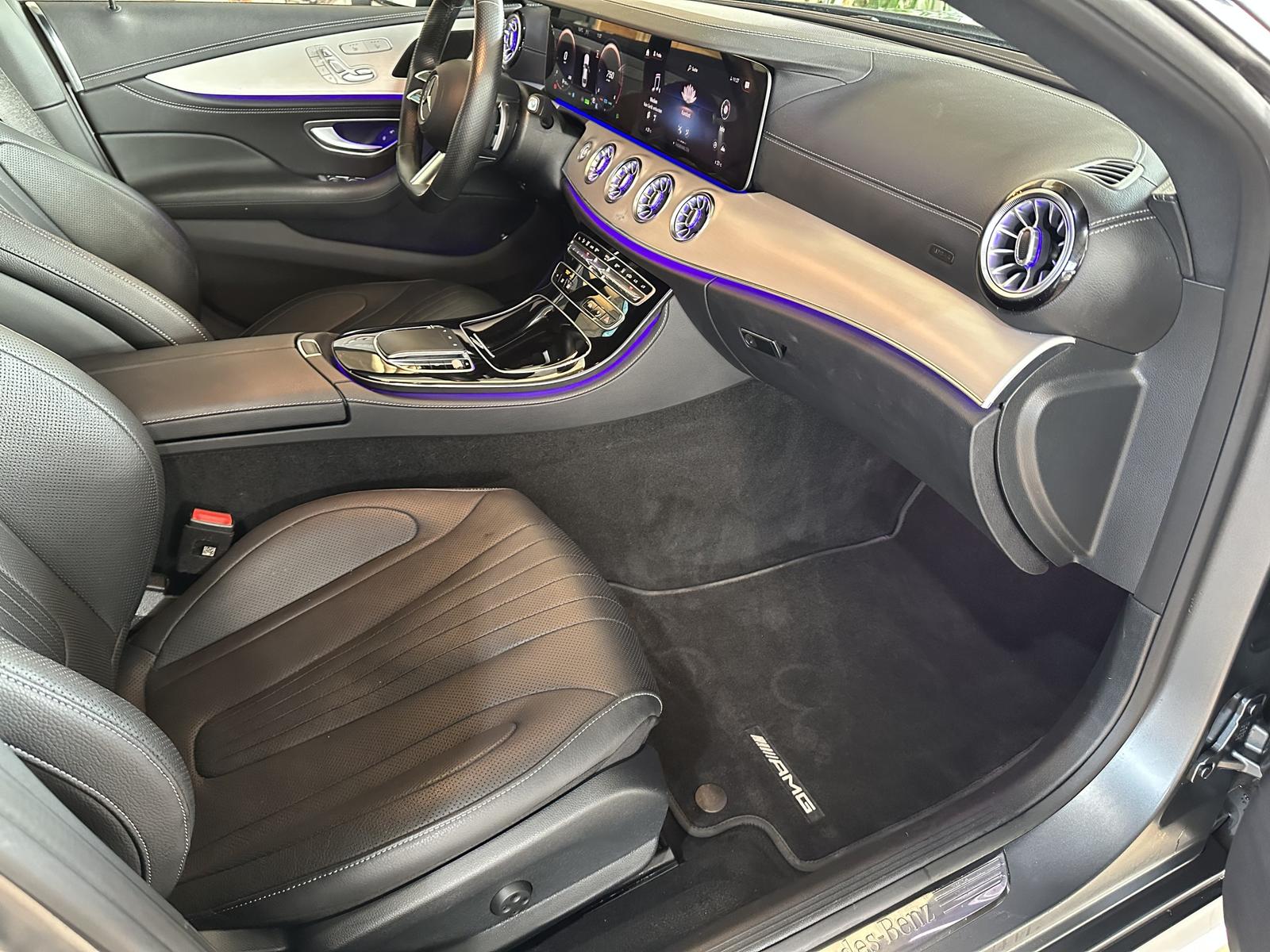 Mercedes-Benz CLS 300 4M*AMG Line*ACC*OLED*MBUX*Leder*LED*