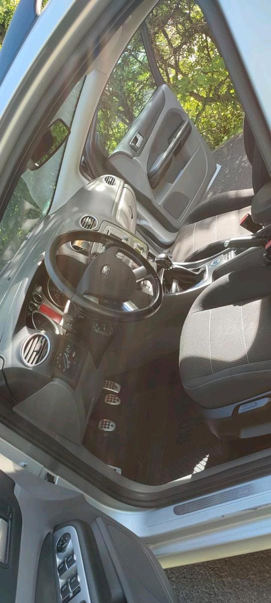 Ford Focus 2010 — photo 6