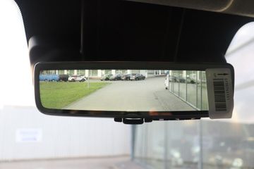 Fotografie des Opel Movano 2.2 BlueHDi 140 L2H2